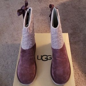 💥 RARE 💥 UGG Women's Kiandra Sweater Boots